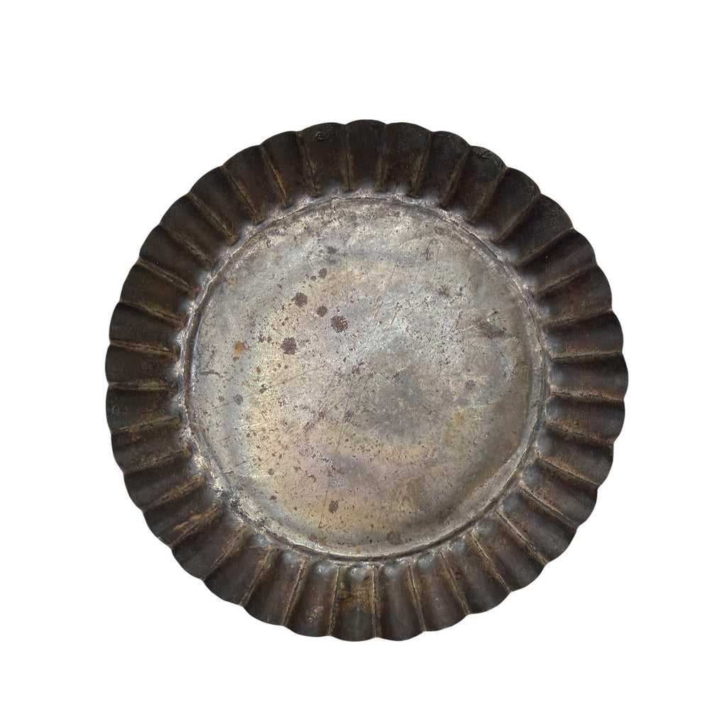 Vintage Fluted Tin Pie Pans Set of 6 Primitive Tart Molds 8.5 Inch