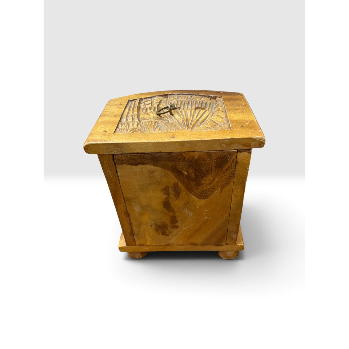 Vintage Carved Wood Coaster Set of 12 with Storage Box Cork Inserts – additional view 5