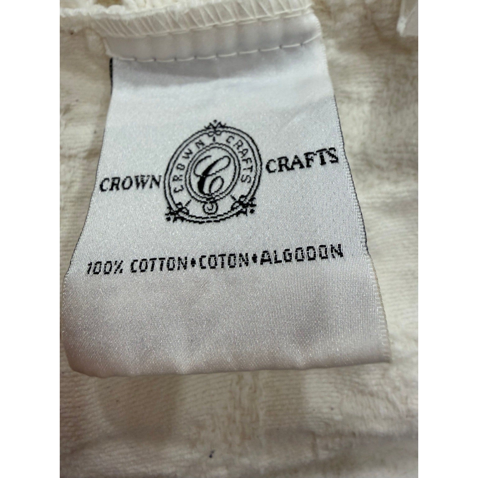 Vintage Crown Crafts Cotton Bedspread Queen Ivory Jacquard Floral Medallion