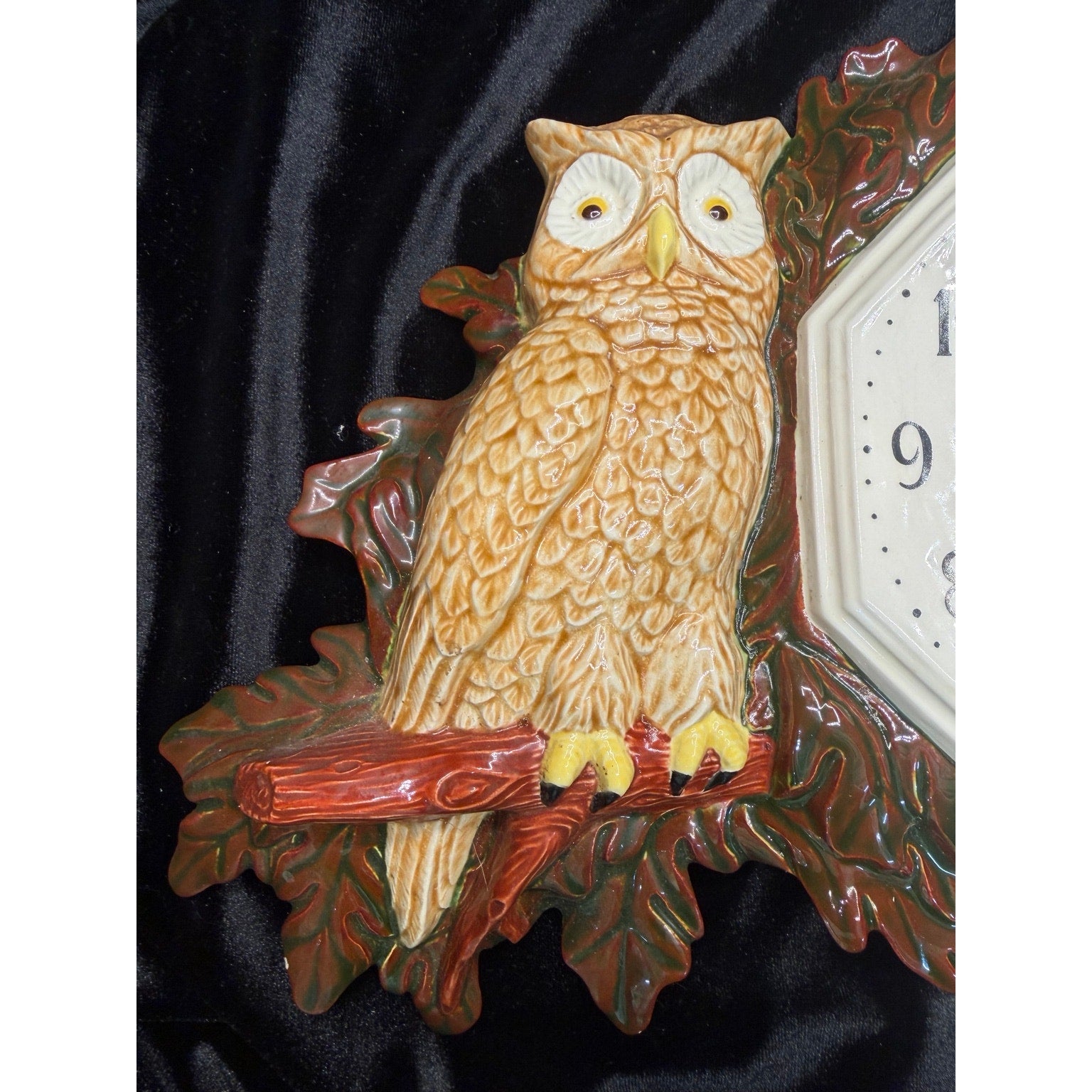 Vintage 1979 Cramer Ceramic Owl Wall Clock Woodland Kitchen Decor