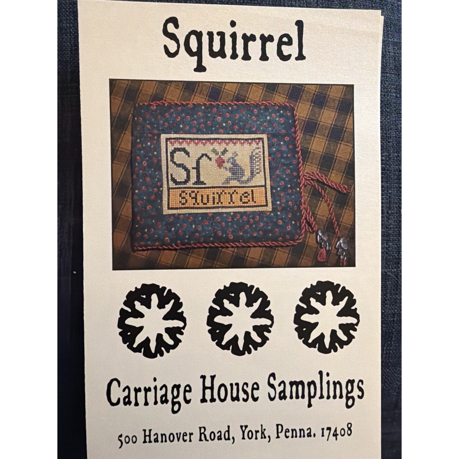 Carriage House Samplings Squirrel Cross Stitch Pattern Ornament Sr