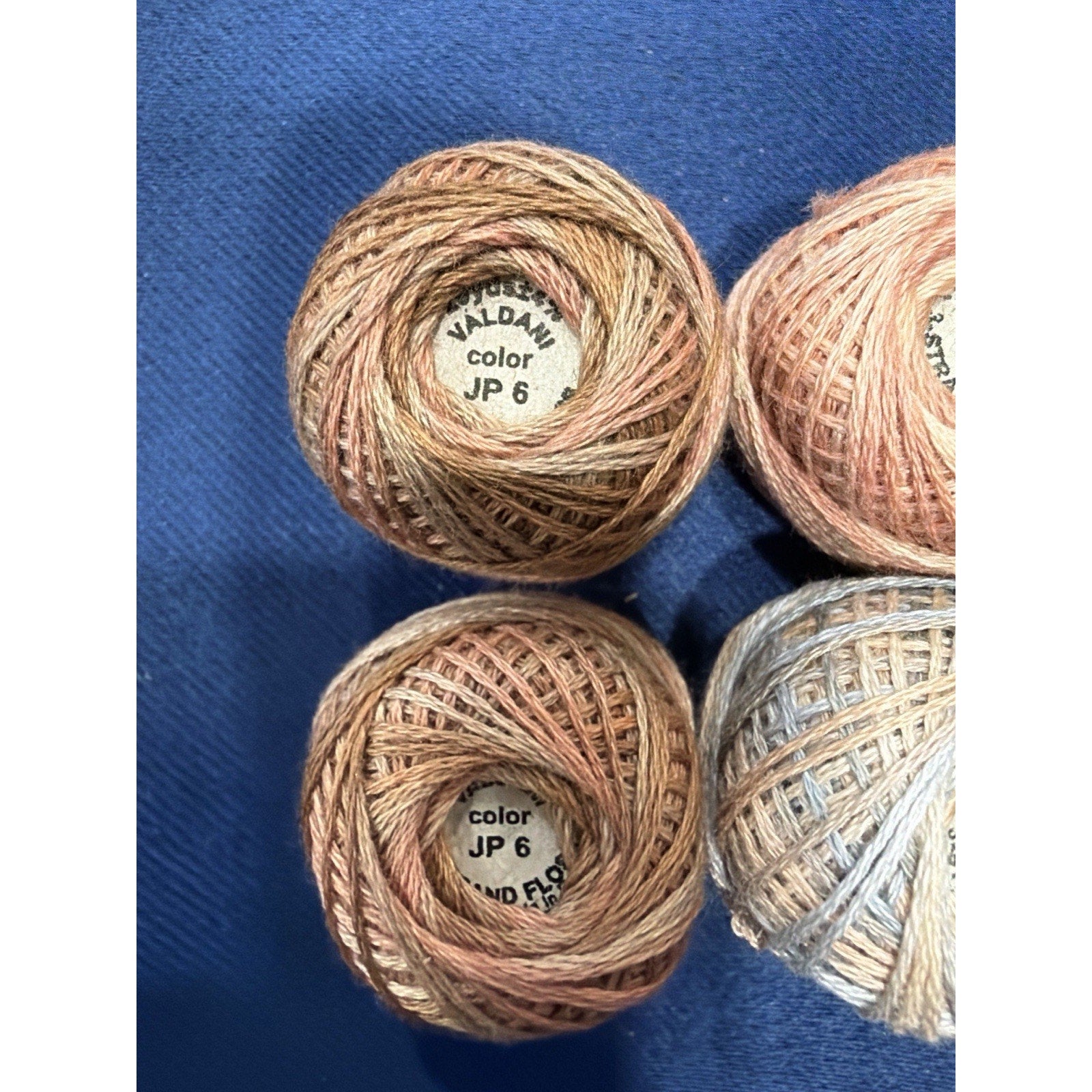 Valdani Pearl Cotton Honeyed Rosewood Heirloom 10 Ball Thread Collection