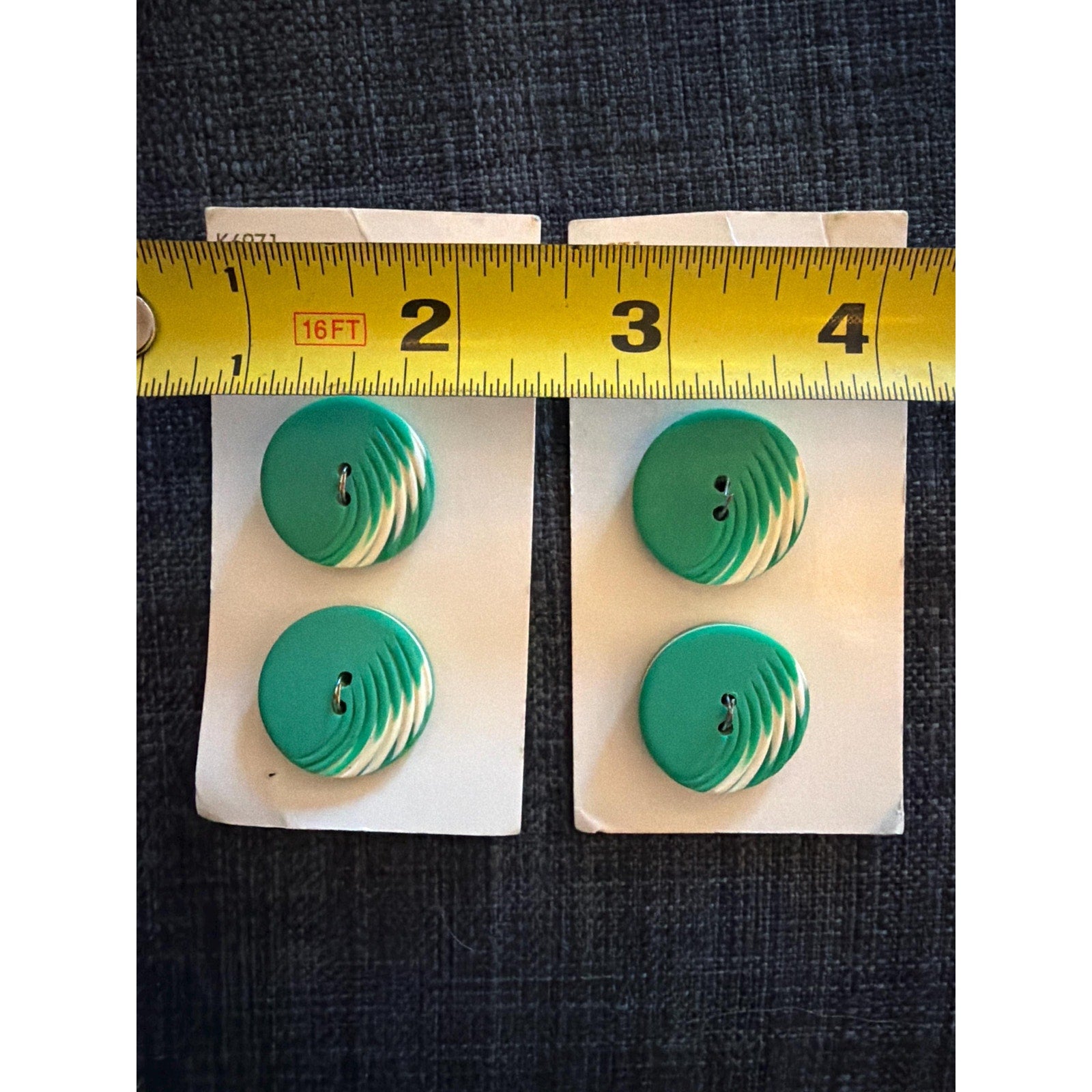 Vintage Streamline Green Swirl Buttons (NOS), 23mm Mod Retro Craft Supplies