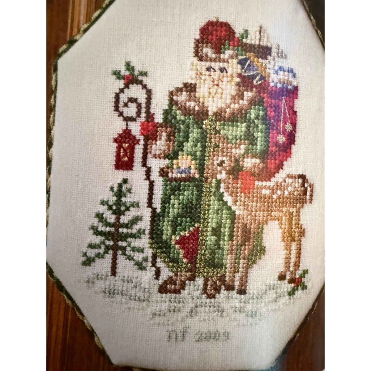 Just CrossStitch Christmas 2009 Magazine Gingerbread Santa Holiday Patterns