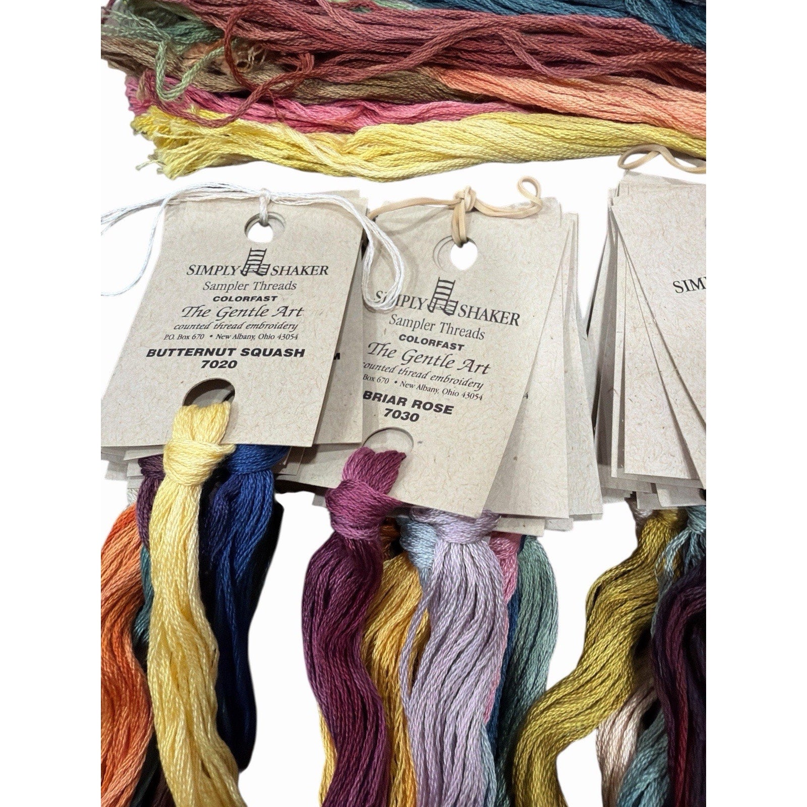 The Gentle Art Simply Shaker 2013 Sampler Threads 97 Color NOS Set