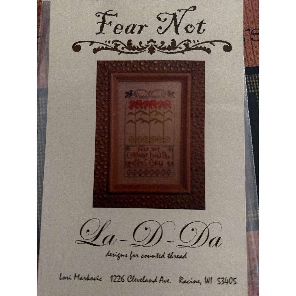 La-D-Da Fear Not Cross Stitch Floral Sampler Pattern NOS