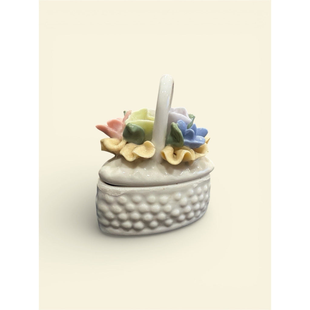Heart Vintage Porcelain Floral Trinket Box Wedding Keepsake & Proposal Ring Box