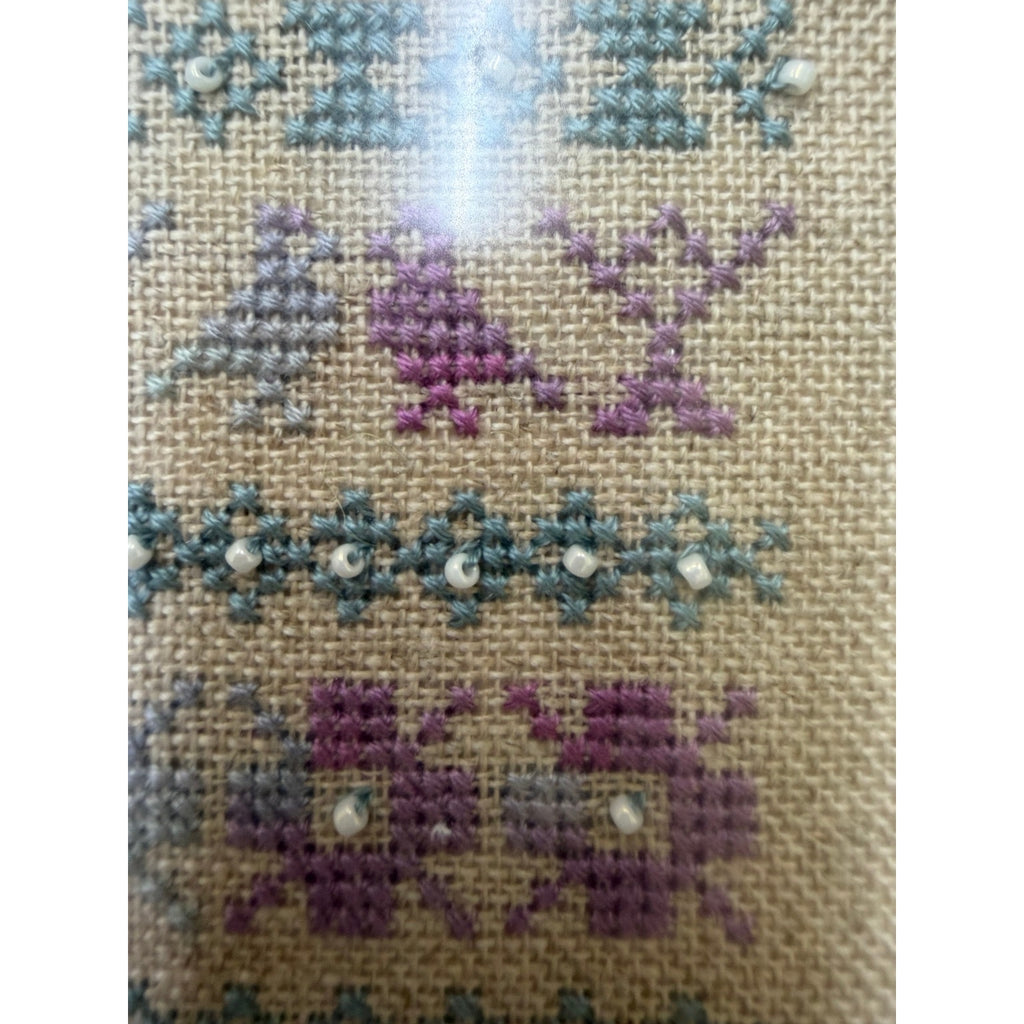 Vintage Earth Threads Morning Light Sampler Cross Stitch Beaded Framed – additional view 4