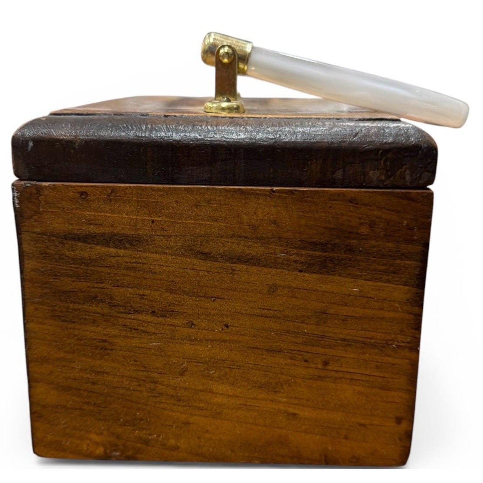 Vintage Wooden Box Purse with Pearl Lucite Handle – Mid Century Style Bag