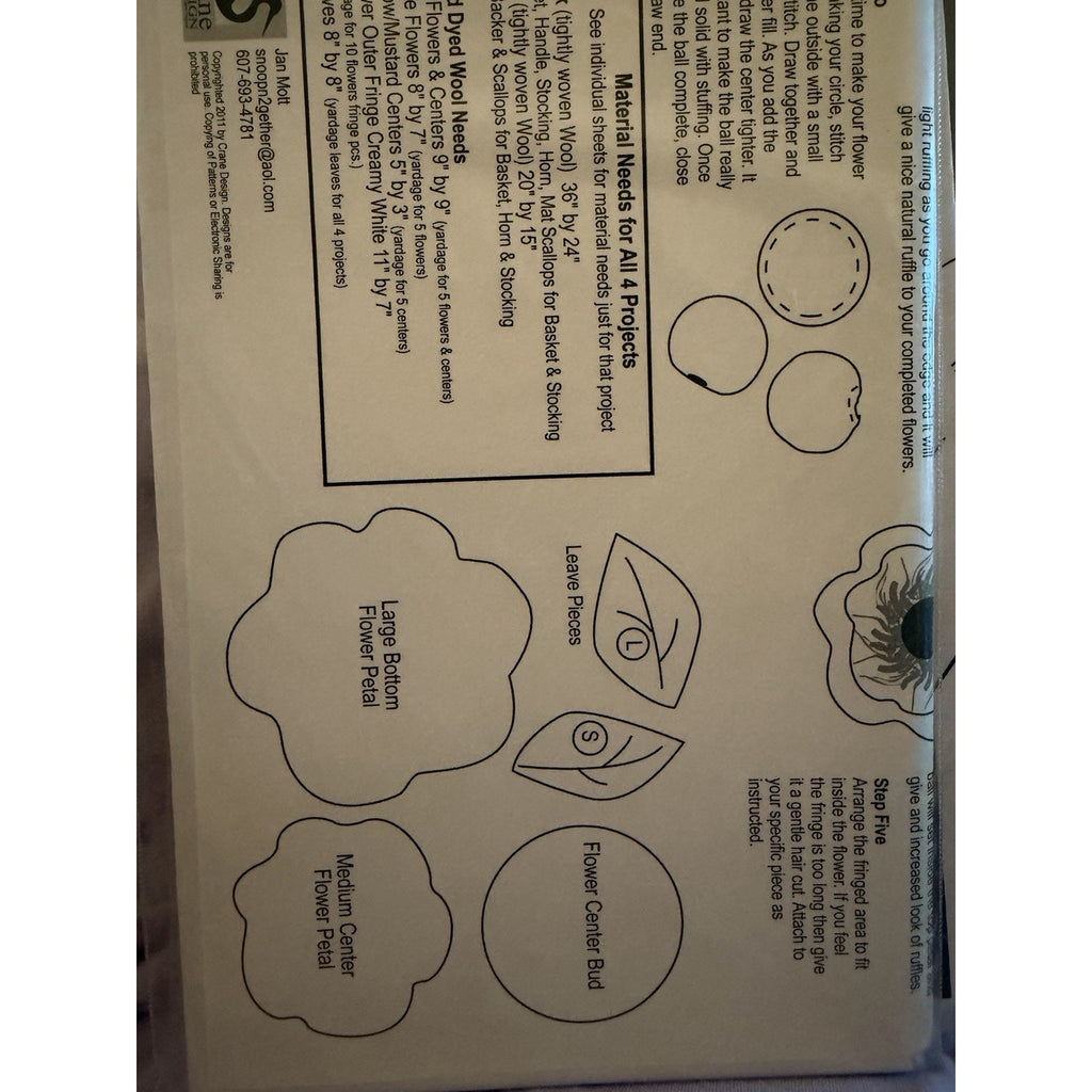 Christmas Rose Wool Applique Pattern Crane Design 4 Projects