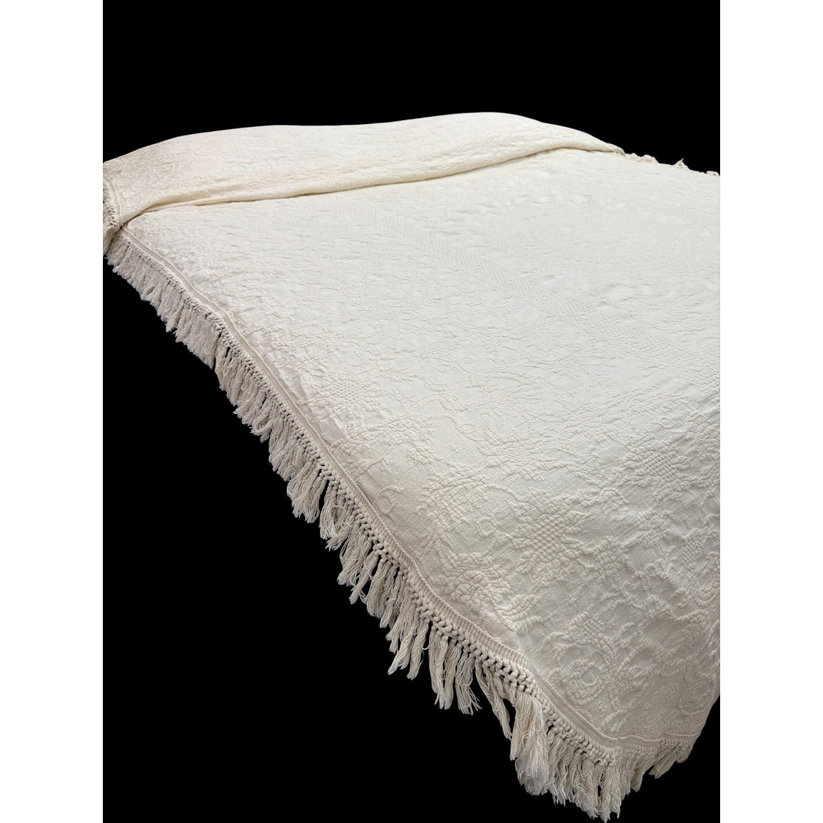 Vintage Bates Queen Elizabeth Twin Bedspread Ivory Matelasse 78 x 110 – additional view 4