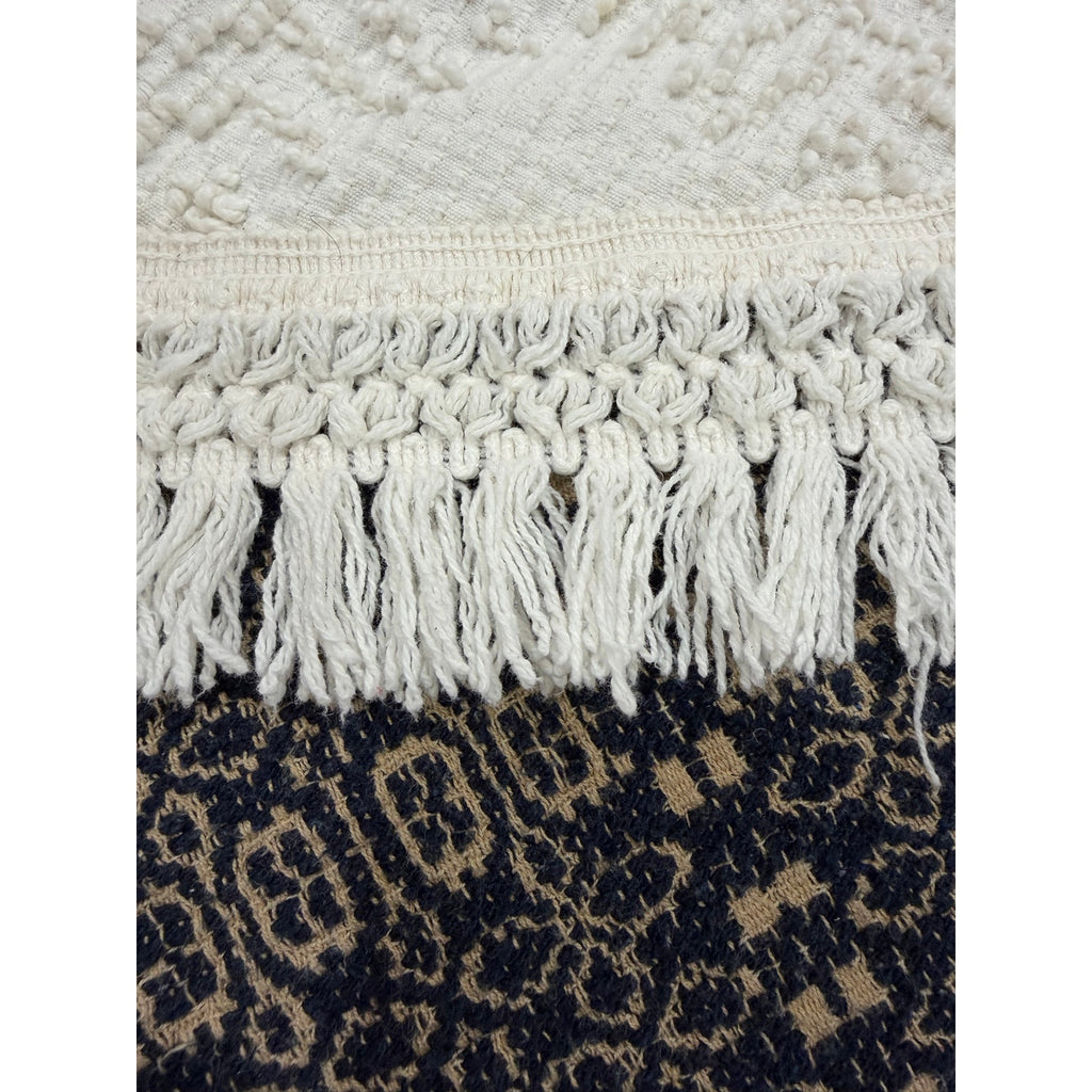 Vintage Ivory Candlewick Bedspread Tufted Cotton Fringe 76 x 106 – additional view 9