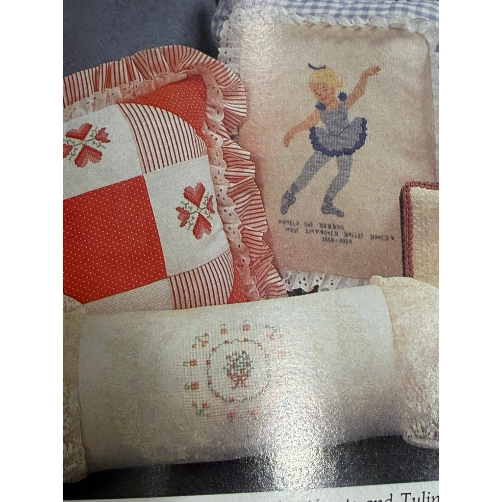 Just CrossStitch Magazine Sept Oct 1983 NOS never even opened