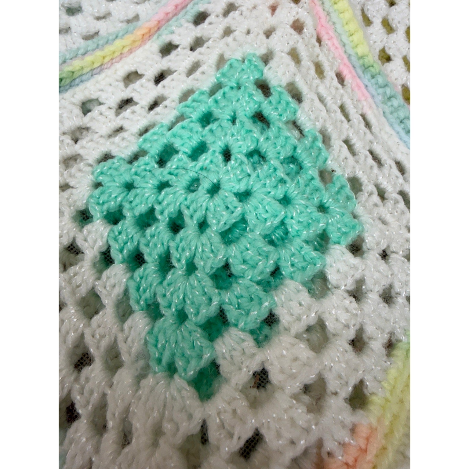 Handmade Pastel Crochet Granny Square Afghan Twin Bedspread 74 x 68