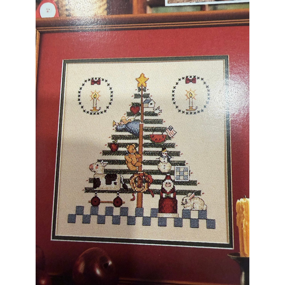 Leisure Arts Merry Christmas Cross Stitch Book 2691 NOS