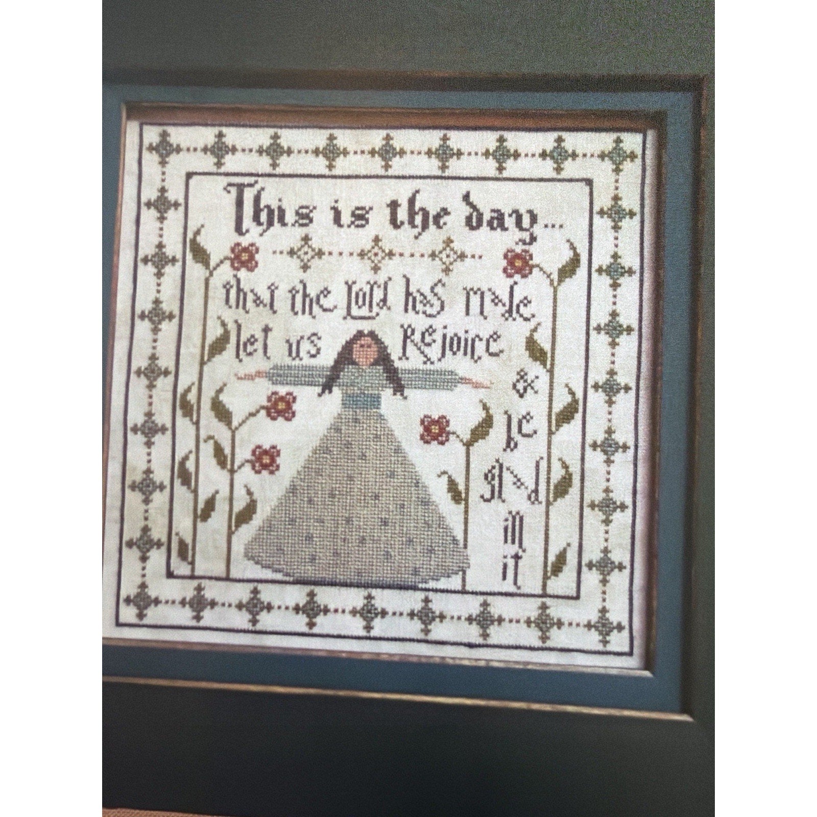 La-D-Da This Is The Day Cross Stitch Pattern 2007 Primitive Sampler NOS