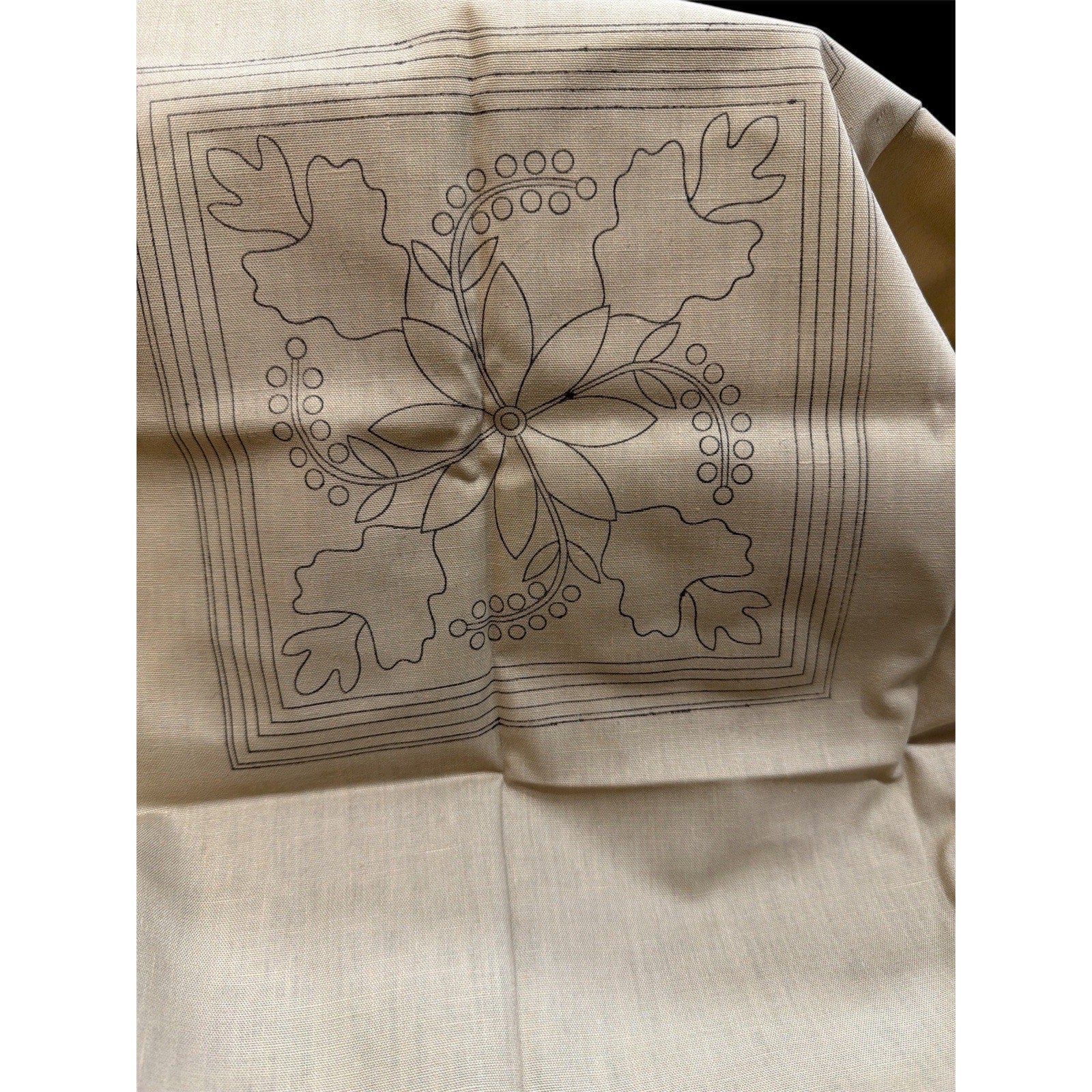 Primitive Gatherings Poinsettia Punch Needle Materials Kit Valdani Floss