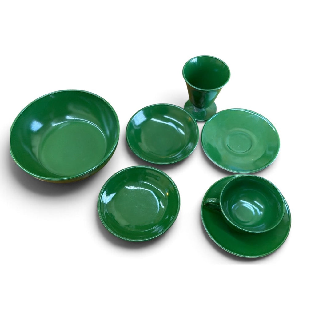 Hazel Atlas Moderntone Christmas Green Platonite Glassware 7 Piece Set – additional view 6