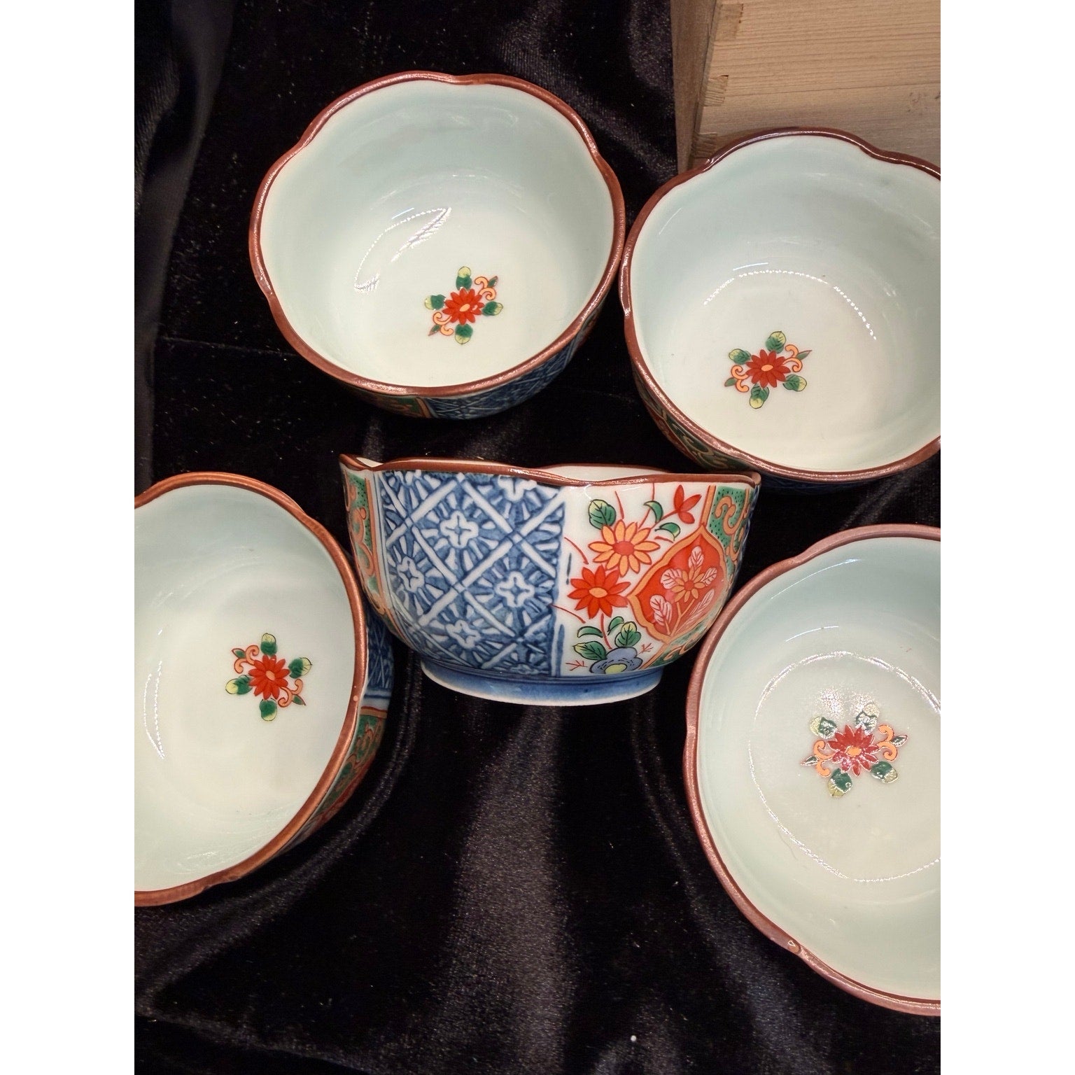 Vintage Arita Ware Seihō Porcelain Bowl Set in Signed Wood Box 12 Pieces