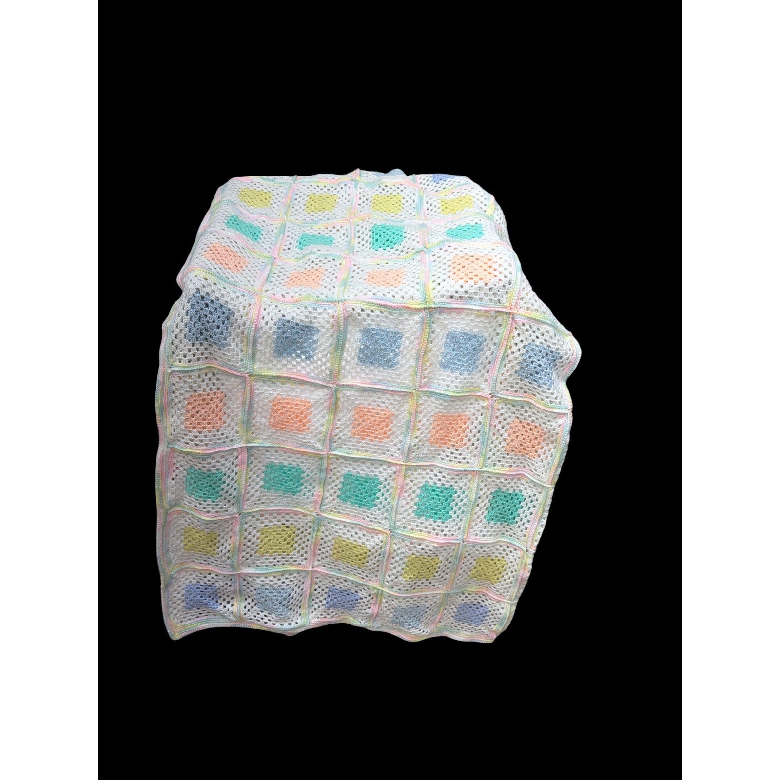 Handmade Pastel Crochet Granny Square Afghan Twin Bedspread 74 x 68
