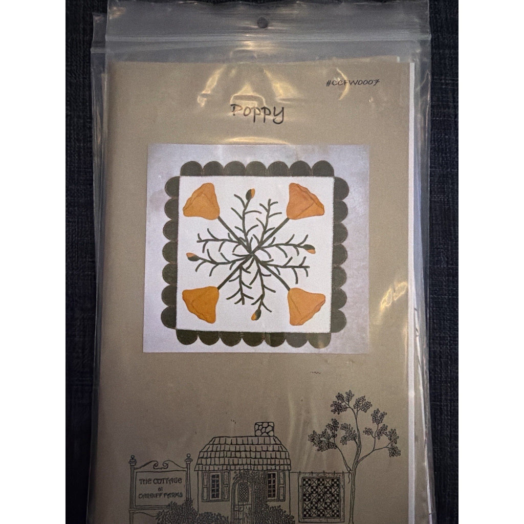 Cardiff Farms Poppy Wool Applique Pattern 18x18 Mat