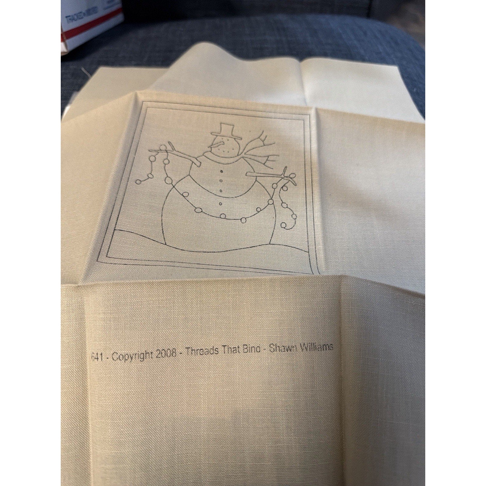 Threads That Bind Frosty Flakes Punch Needle Pattern #641 Snowman Design