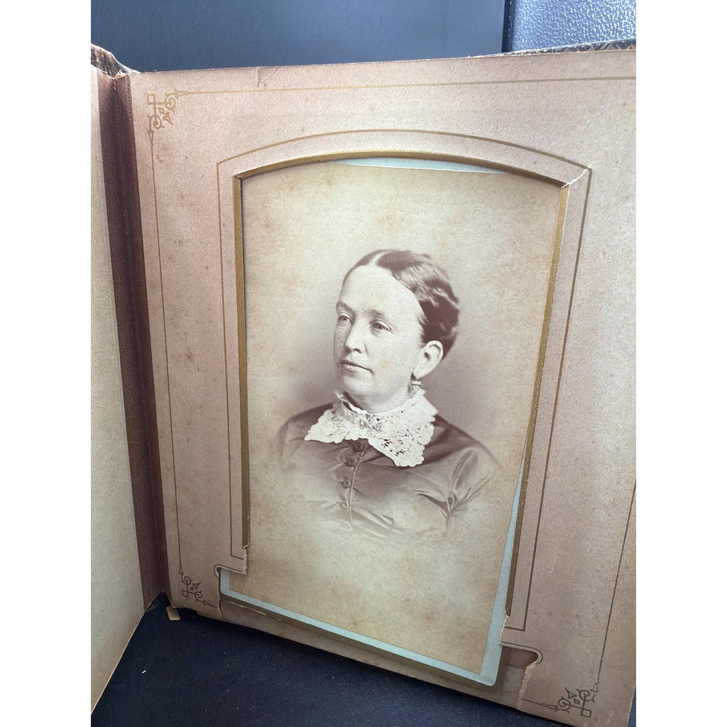 Antique Victorian Leather Photo Album 36 Cabinet Cards c1885 1895