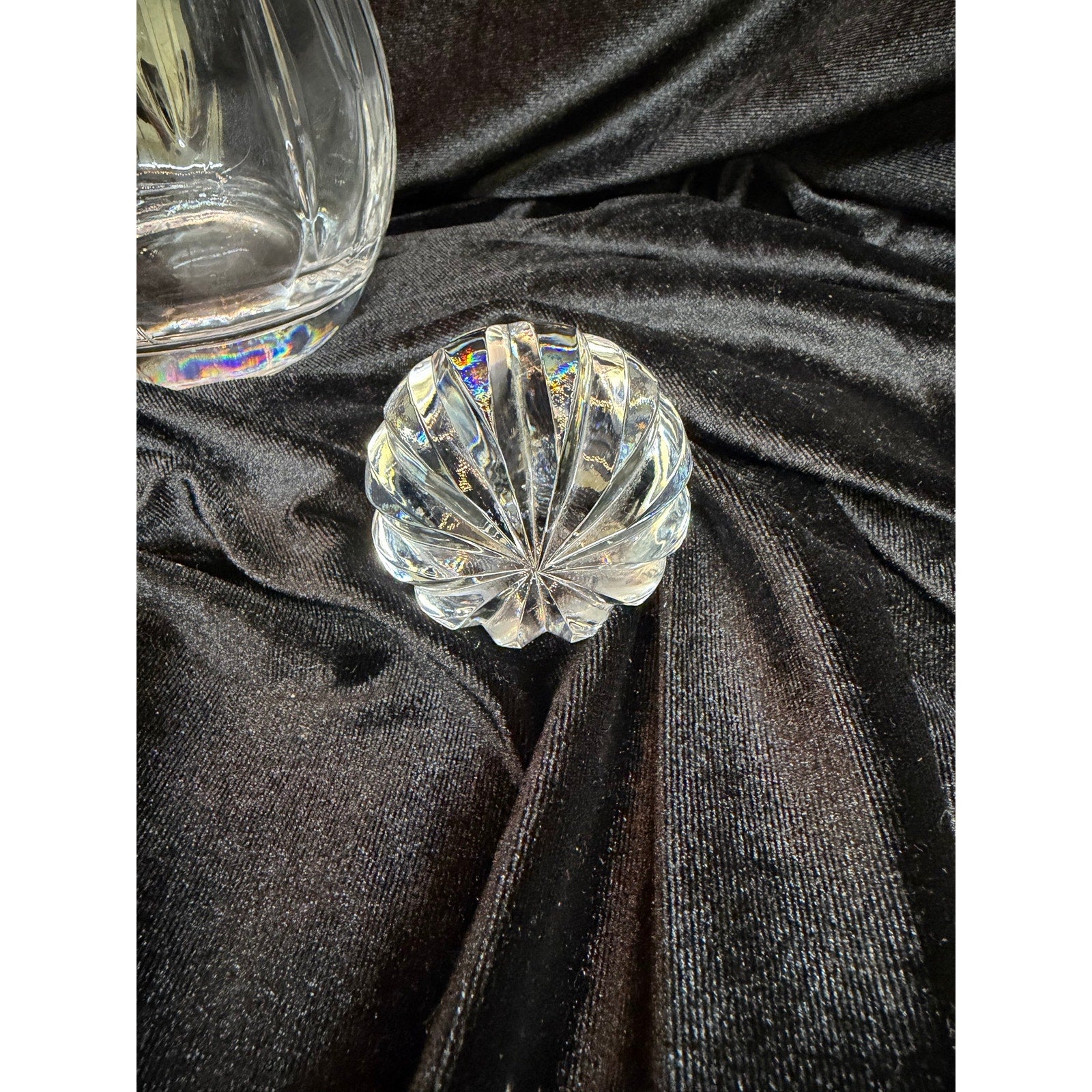 Vintage Heavy Crystal Decanter Optic Ribbed Glass Whiskey Barware 13”