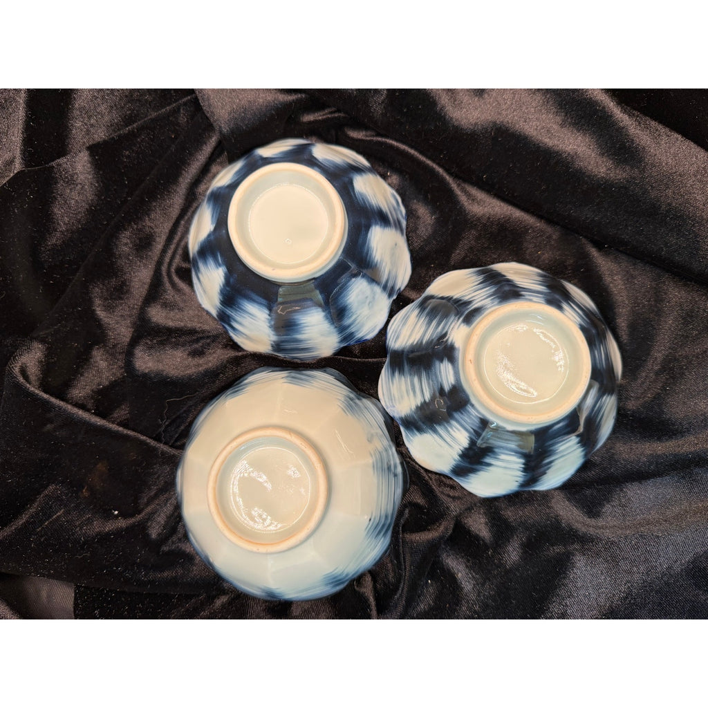 Vintage Studio Pottery Bowls Set of 3 Cobalt Blue Scalloped Dessert Rice Bowls