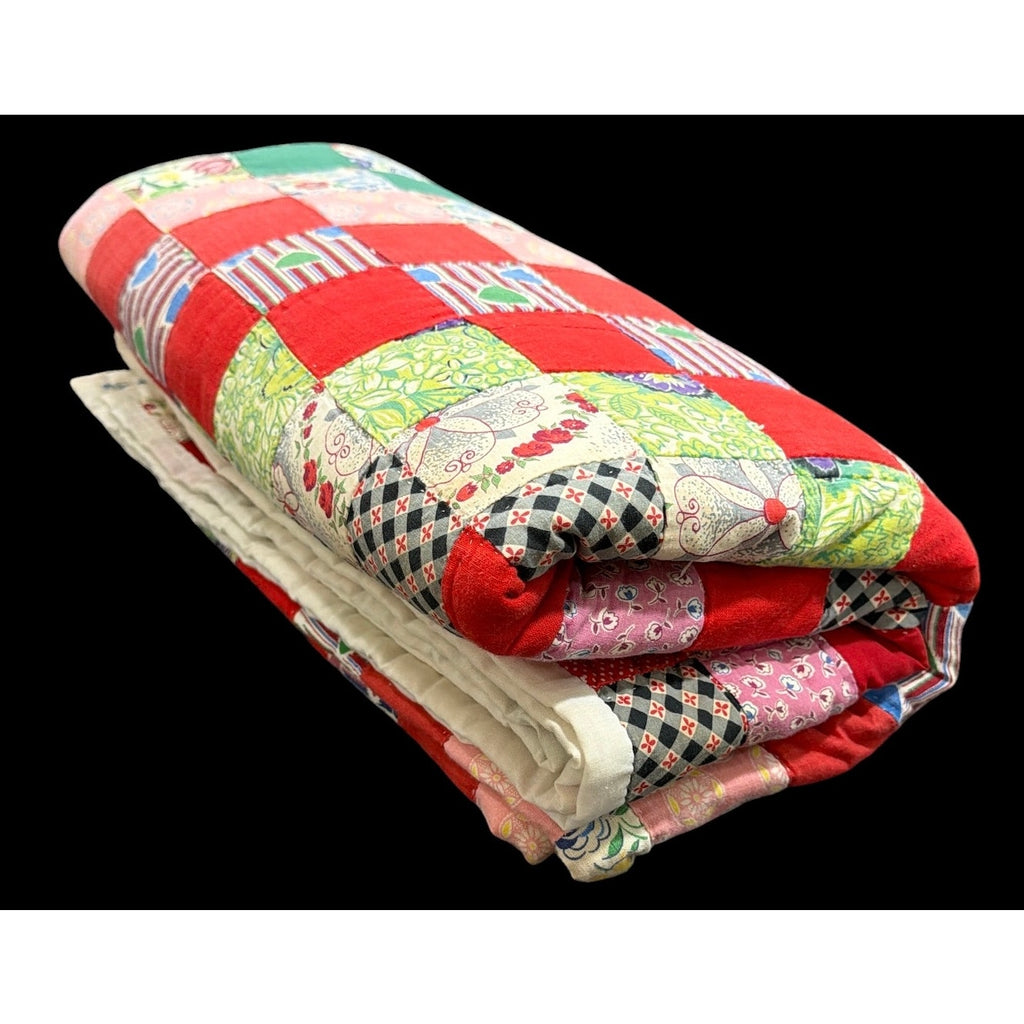 Vintage Hand Pieced Hand Quilted Trip Around the World Quilt 70x72