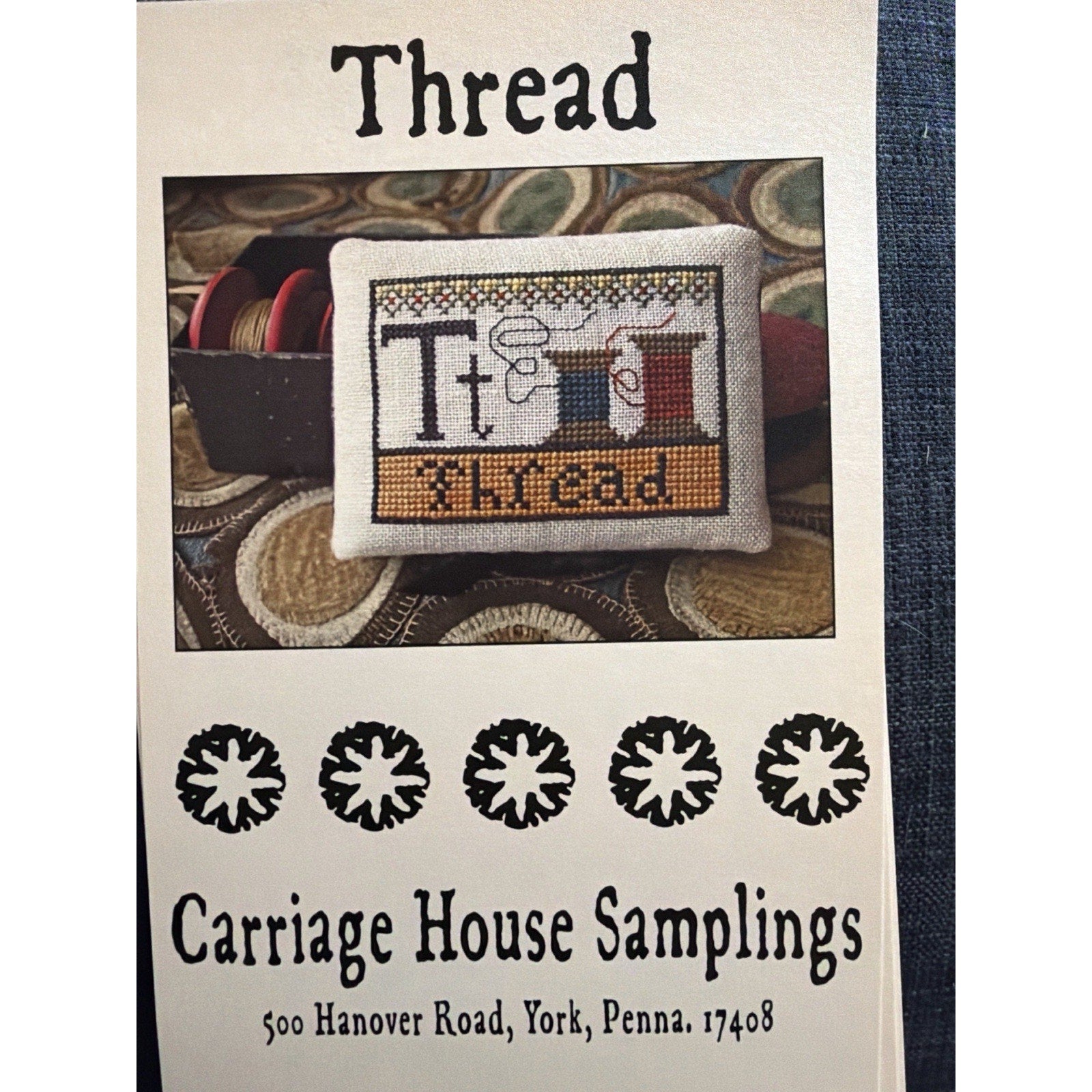 Carriage House Samplings Thread Cross Stitch Pattern Primitive Ornament