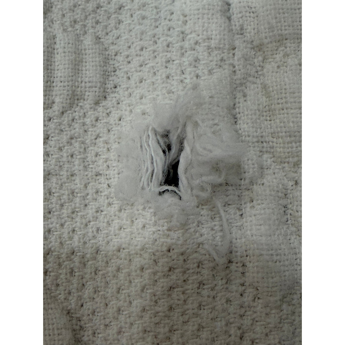 Vintage Bates Queen Elizabeth White Cotton Bedspread Full 94x110 Fringed
