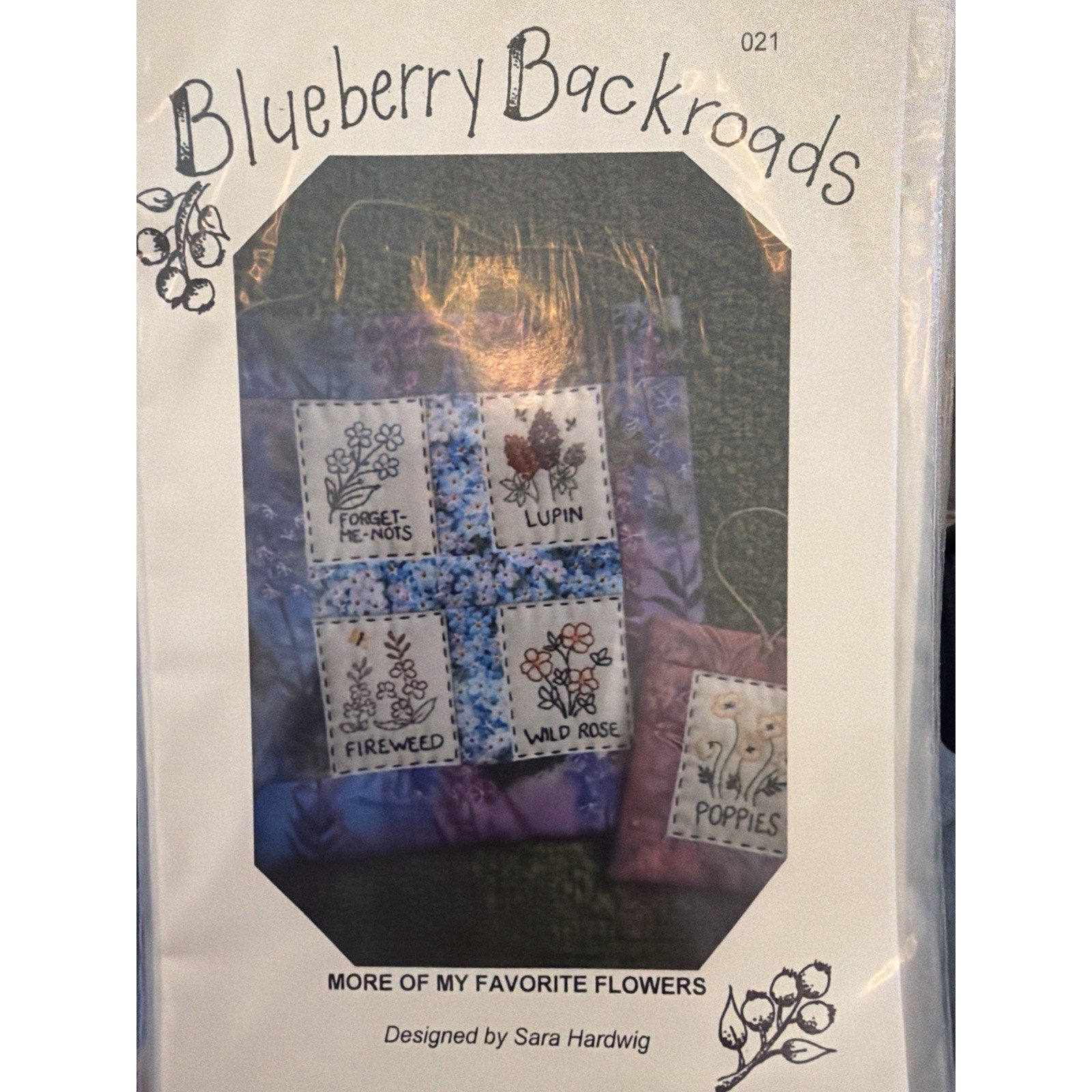 Blueberry Backroads More of My Favorite Flowers Pattern 021 NOS