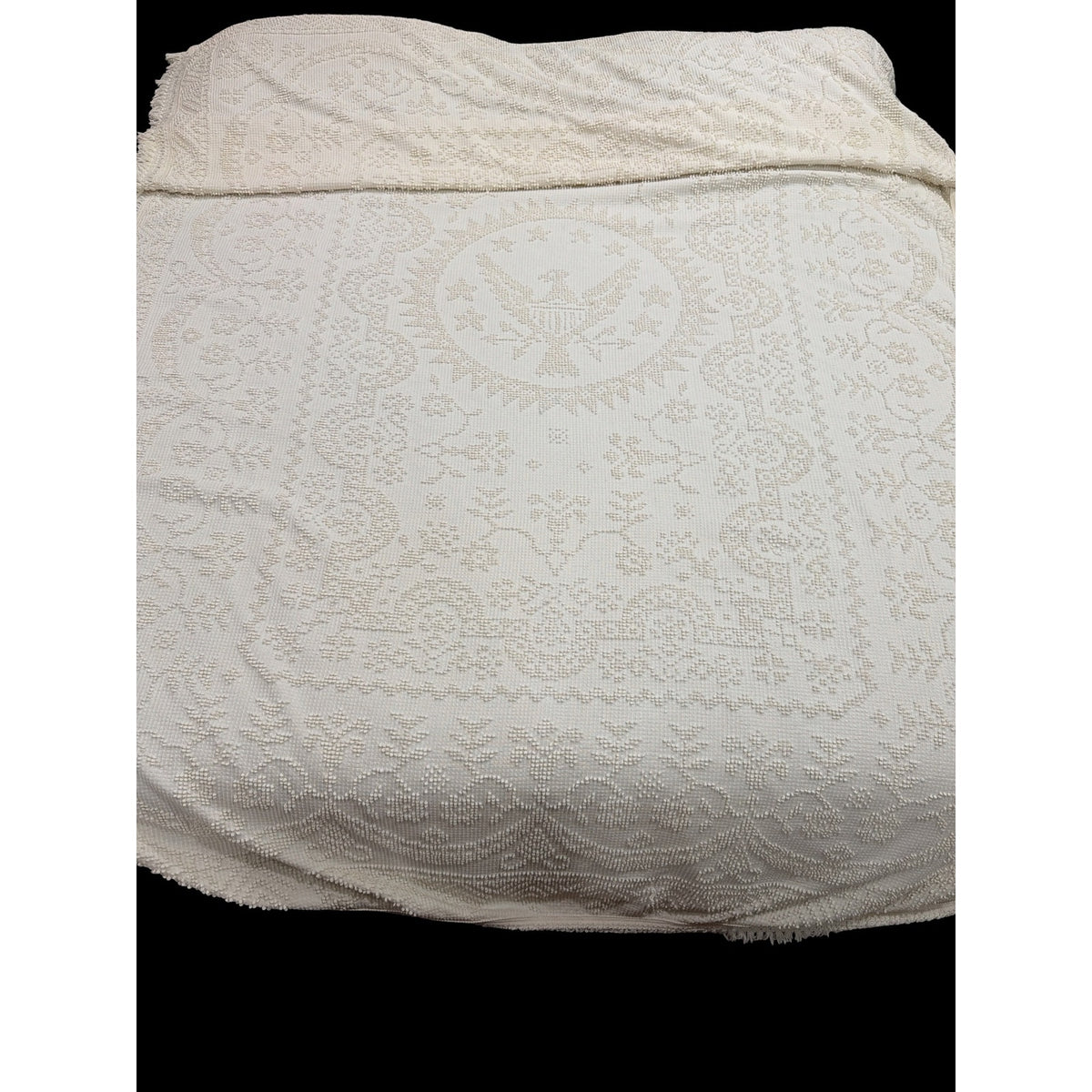 Vintage Ivory Candlewick Bedspread Tufted Cotton Fringe 76 x 106 – additional view 4