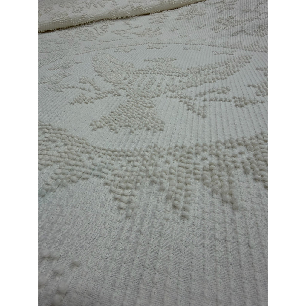 Vintage Ivory Candlewick Bedspread Tufted Cotton Fringe 76 x 106 – additional view 7