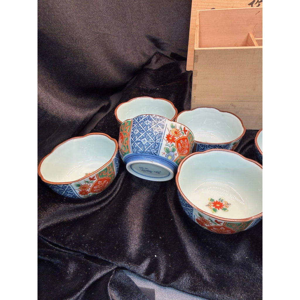 Vintage Arita Ware Seihō Porcelain Bowl Set in Signed Wood Box 12 Pieces